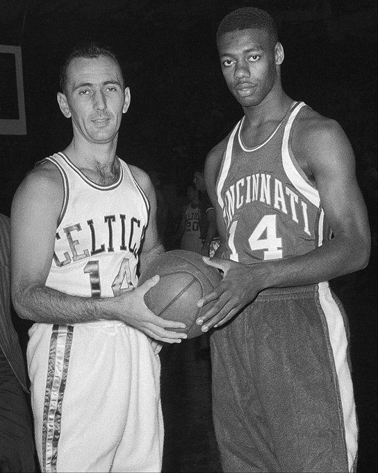 调整至关重 调整至关重