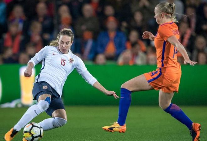 他依旧尊重 他依旧尊重