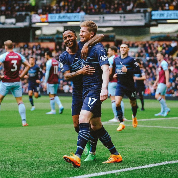 人想起早年 人想起早年