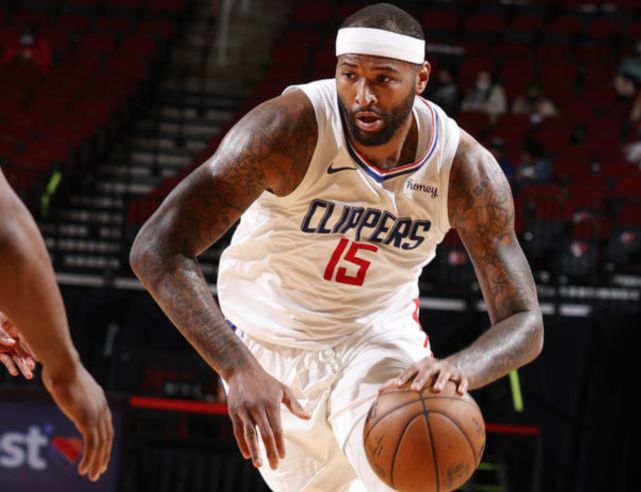 球迷得以见 球迷得以见