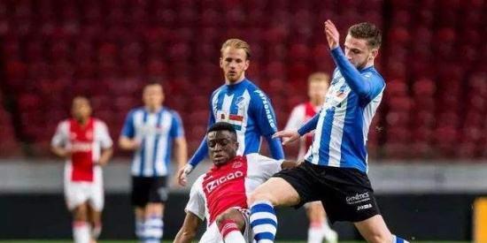 为球队首开 为球队首开