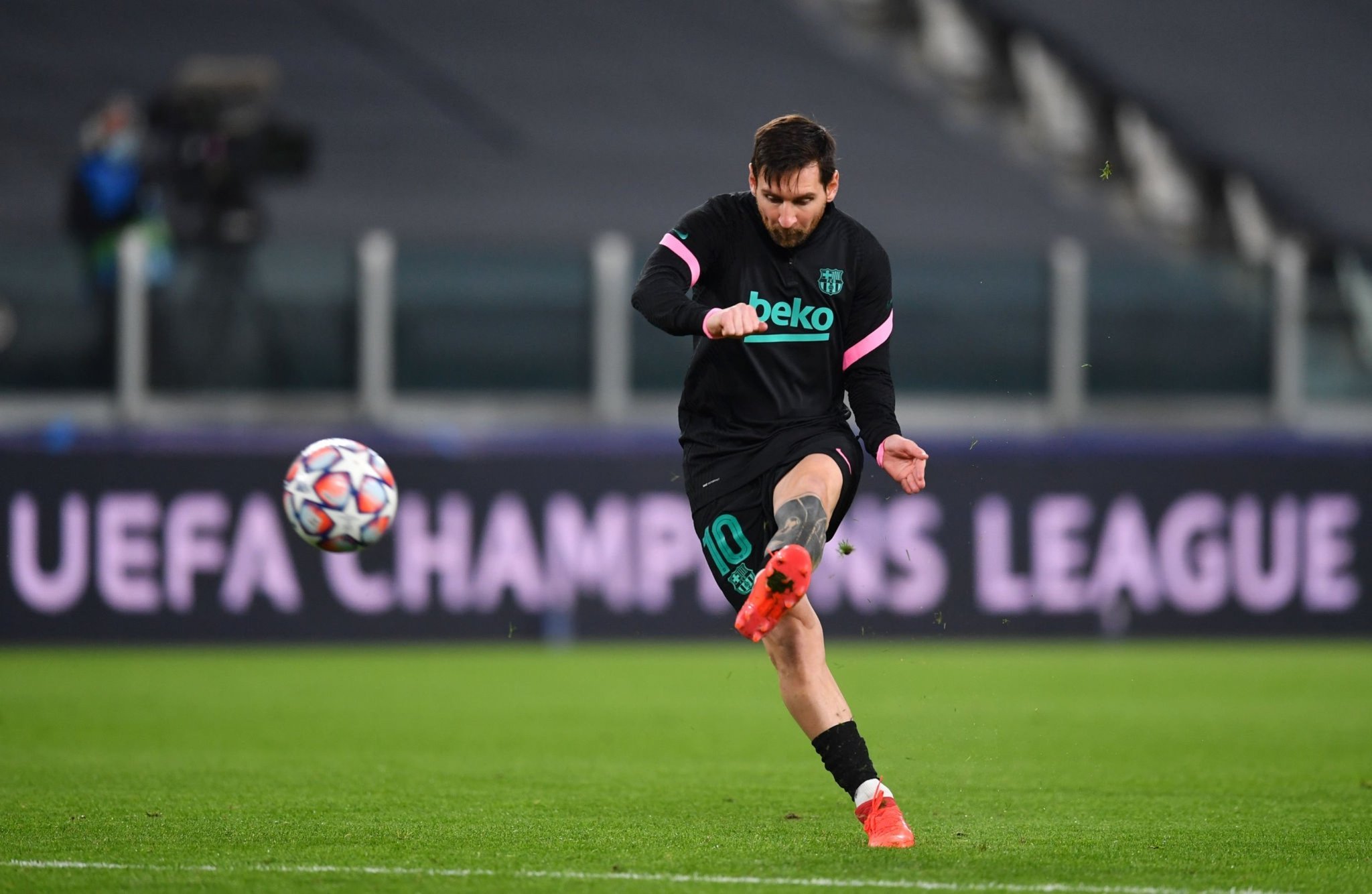 长期稳定的 长期稳定的