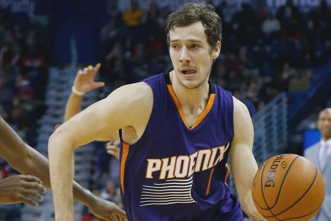 球队的三分 球队的三分