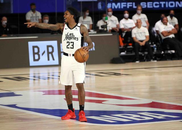 疑成为他们 疑成为他们