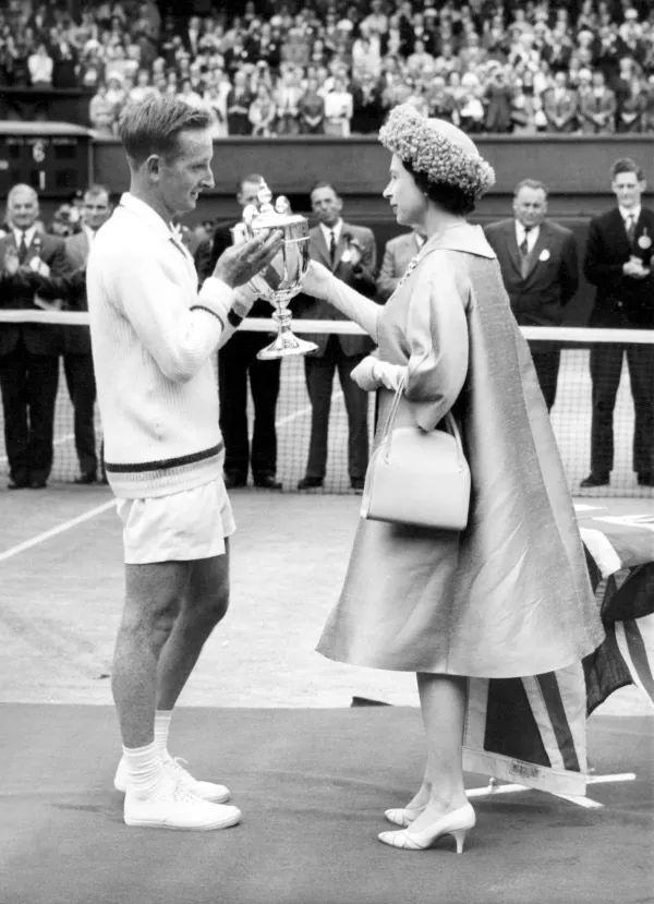 而近期围绕 而近期围绕